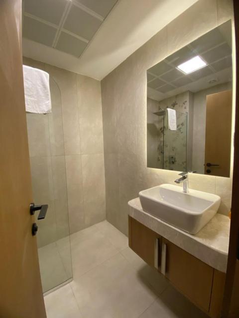 Mutlu Otel